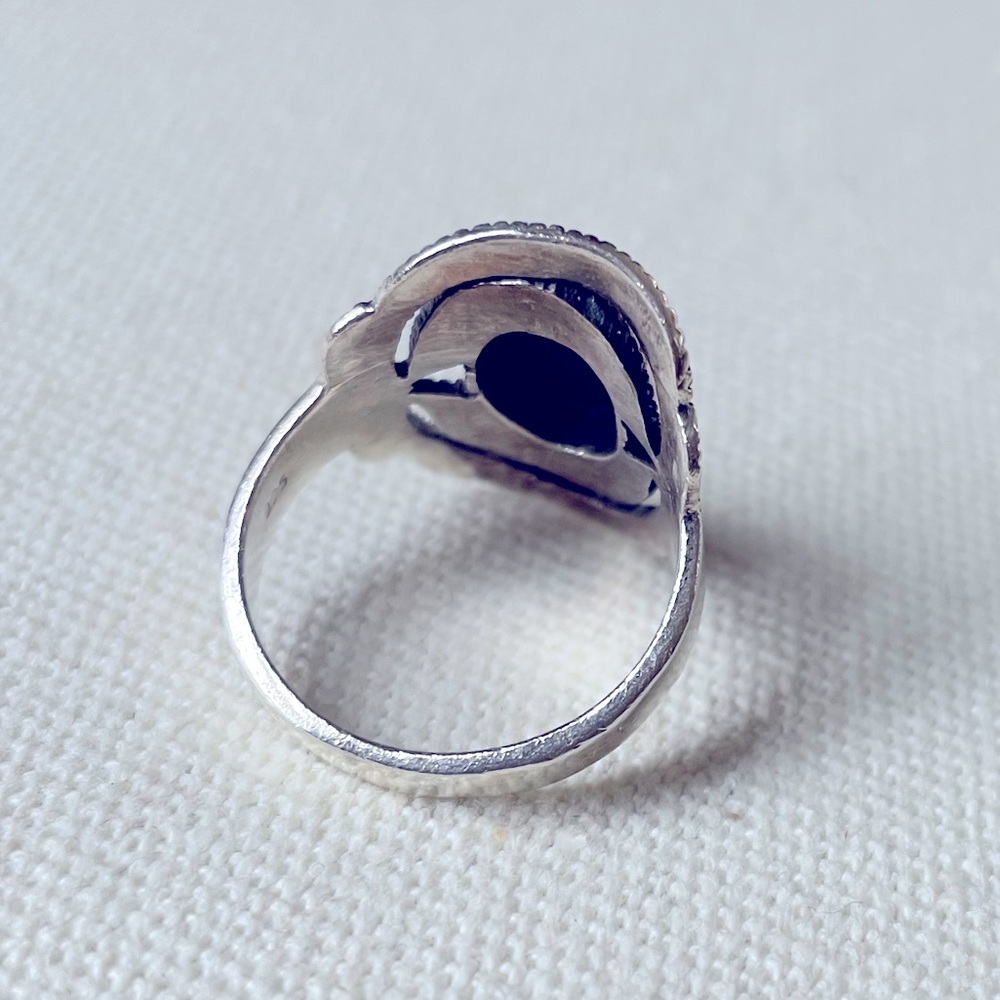 Vintage Silver Sterling 925 Onyx and Marcasite ring - Picture 6 of 7